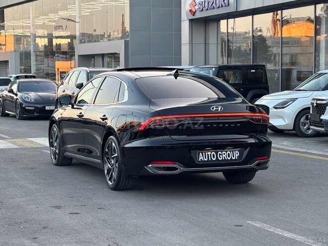 Hyundai Grandeur-7