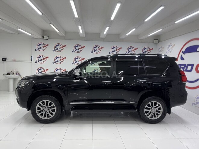 Toyota Land Cruiser Prado-3