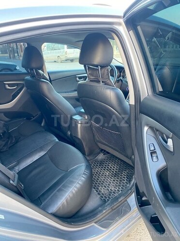 Hyundai Elantra 2014, 180,000 km - 1.8 l - Bakı
