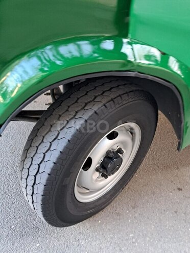 Mercedes 208 D 1994, 523,000 km - 2.5 л - Qazax