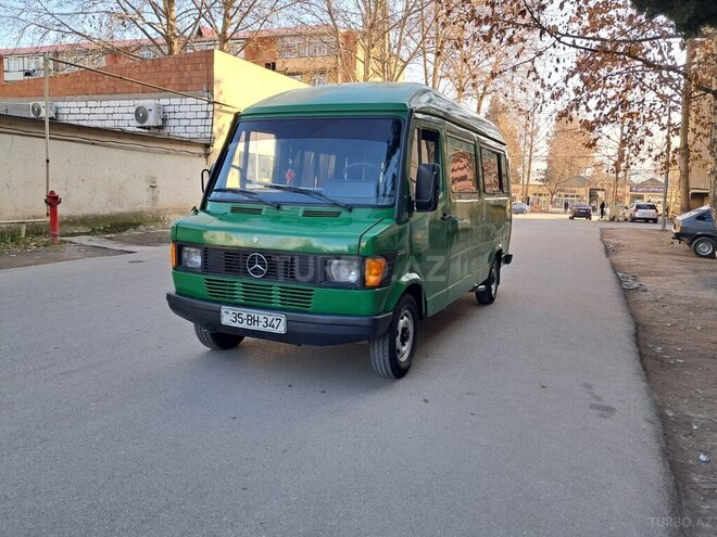 Mercedes 208 D 1994, 523,000 km - 2.5 л - Qazax