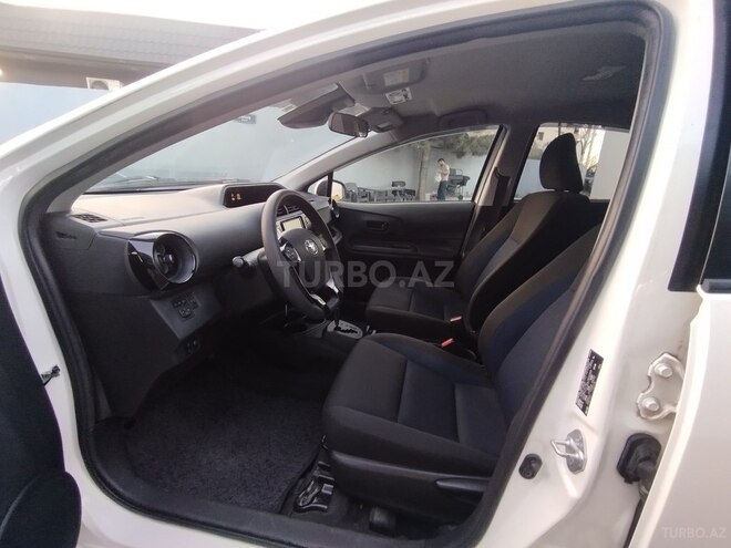 Toyota Aqua 2018, 75,000 km - 1.5 l - Bakı