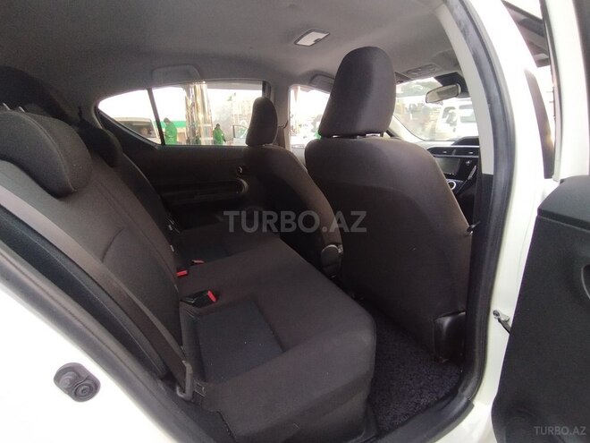 Toyota Aqua 2018, 75,000 km - 1.5 l - Bakı