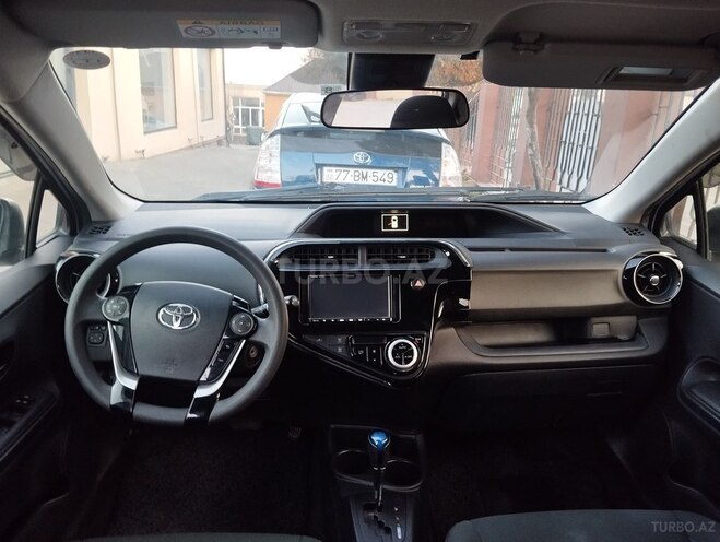 Toyota Aqua 2018, 75,000 km - 1.5 l - Bakı