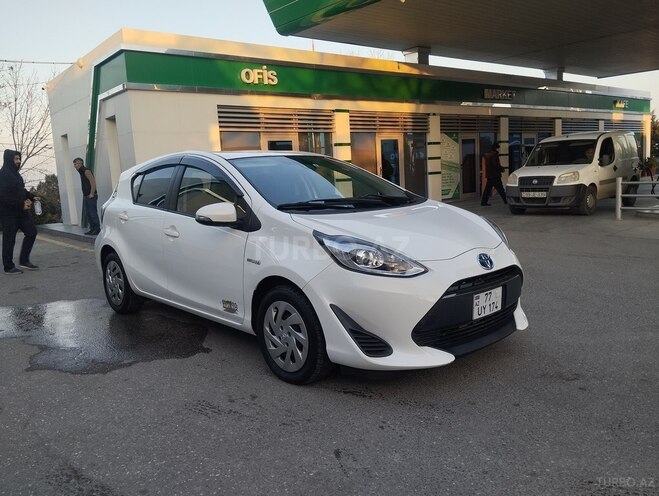 Toyota Aqua 2018, 75,000 km - 1.5 l - Bakı