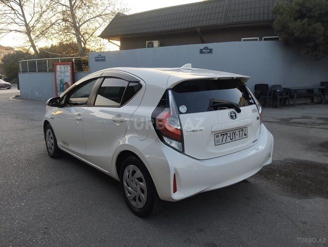 Toyota Aqua 2018, 75,000 km - 1.5 l - Bakı