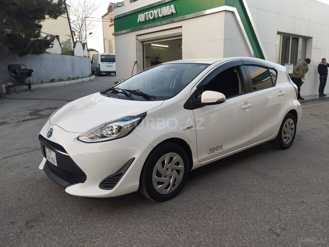 Toyota Aqua 2018, 75,000 km - 1.5 l - Bakı