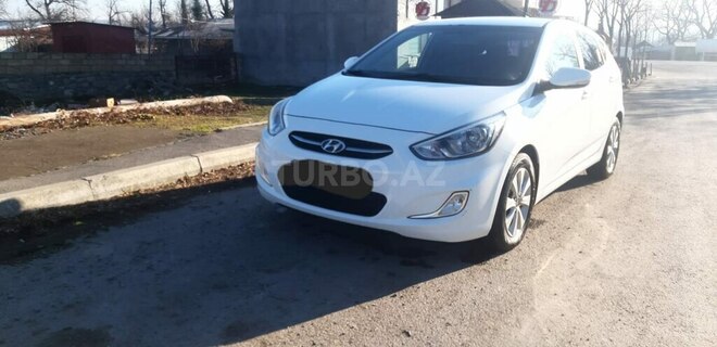 Hyundai Accent 2015, 178,000 km - 1.6 л - Bakı