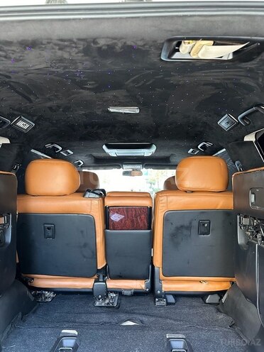 Lexus LX 570-12