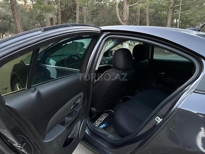 Chevrolet Cruze 2011, 299,000 km - 1.4 l - Sumqayıt