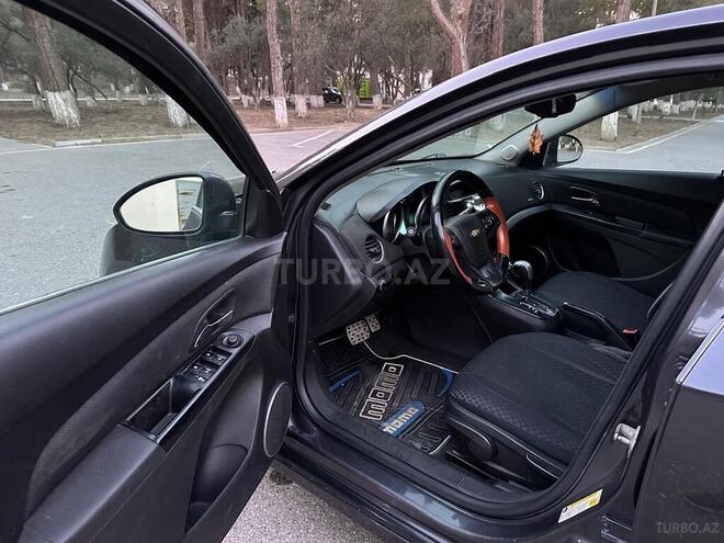 Chevrolet Cruze 2011, 299,000 km - 1.4 l - Sumqayıt