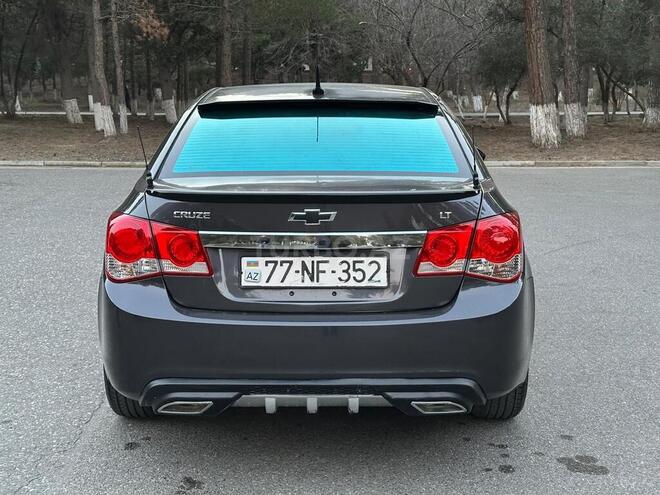Chevrolet Cruze 2011, 299,000 km - 1.4 l - Sumqayıt