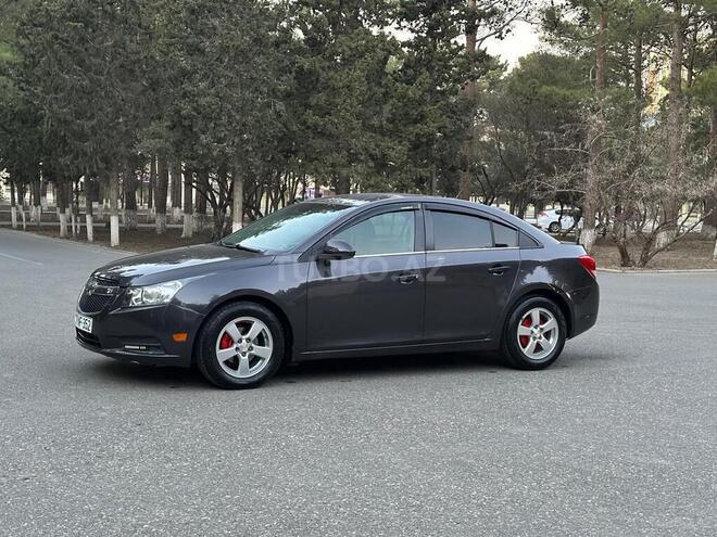 Chevrolet Cruze 2011, 299,000 km - 1.4 l - Sumqayıt