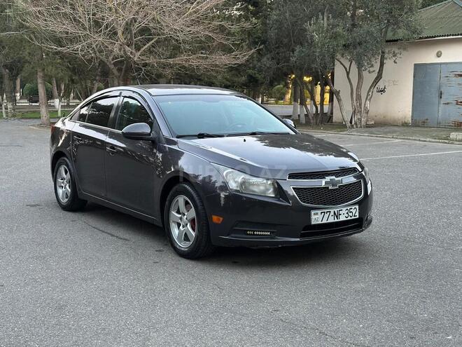 Chevrolet Cruze 2011, 299,000 km - 1.4 l - Sumqayıt