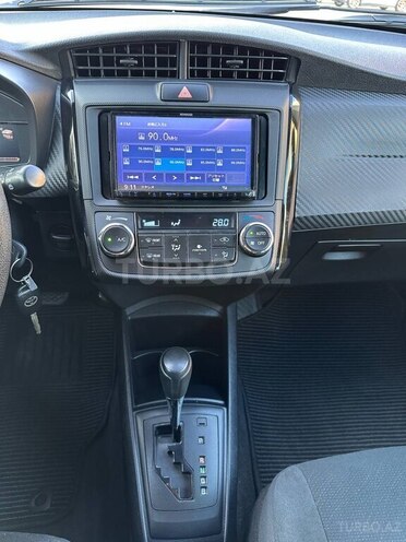Toyota Corolla Axio 2018, 92,016 km - 1.5 л - Bakı