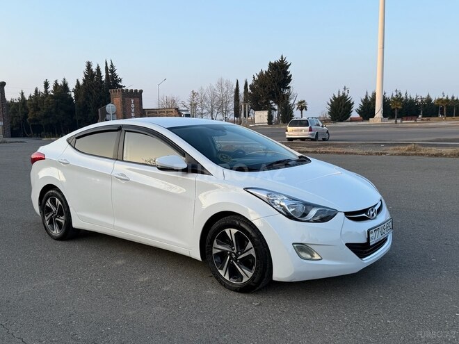 Hyundai Elantra 2011, 130,000 km - 1.6 l - Tovuz