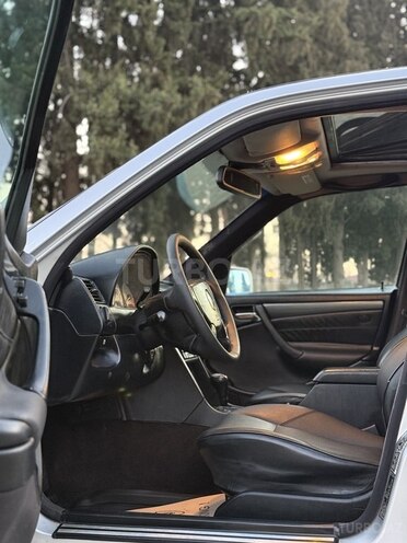 Mercedes C 230 1998, 227,772 km - 2.3 l - Bakı