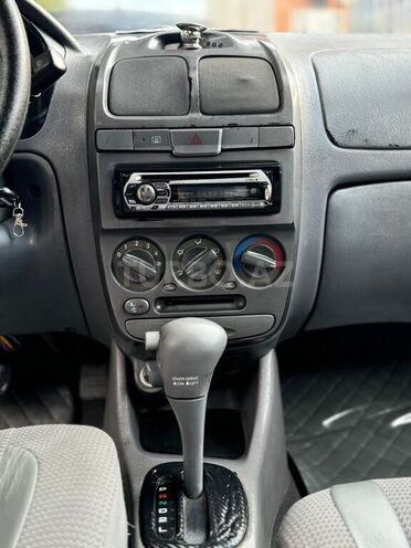 Hyundai Accent 2002, 184,000 km - 1.6 l - Bakı