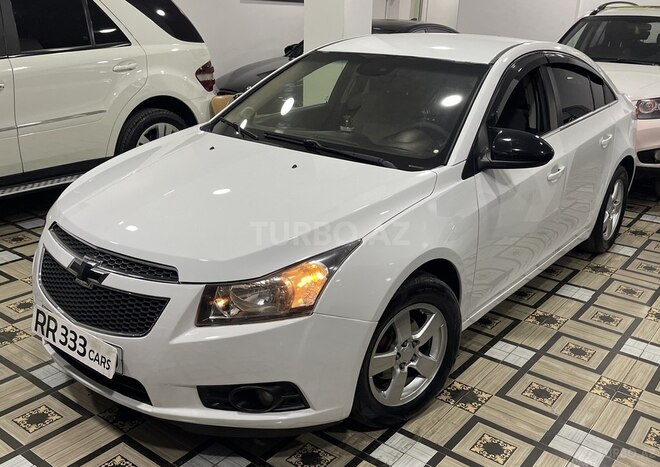 Chevrolet Cruze-1