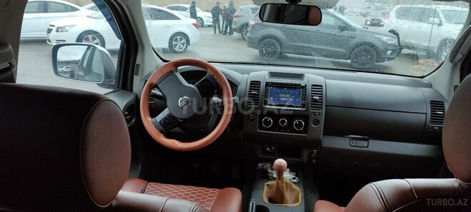 Nissan Navara 2014, 340,000 km - 2.5 l - Bakı