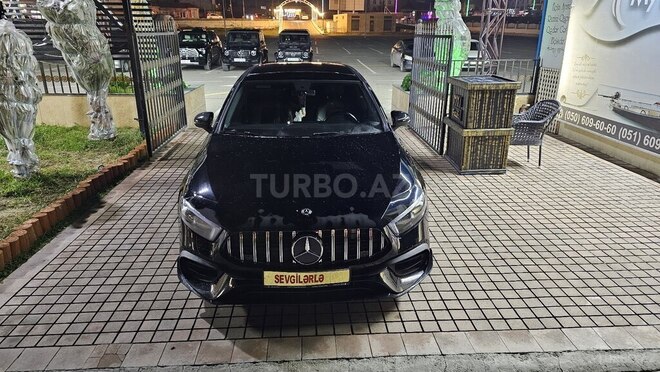Mercedes  2019, 64,272 km - 2.0 l - Bakı