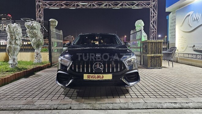 Mercedes  2019, 64,272 km - 2.0 l - Bakı