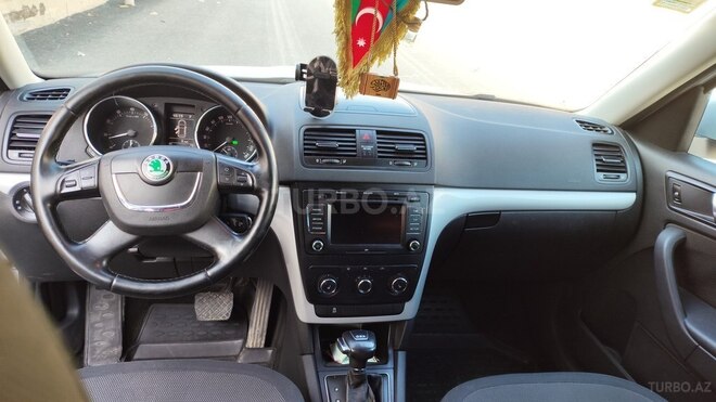 Hyundai Elantra 2001, 267,210 km - 2.0 l - Bakı