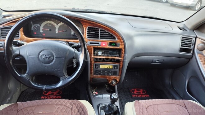Hyundai Elantra 2001, 267,210 km - 2.0 l - Bakı
