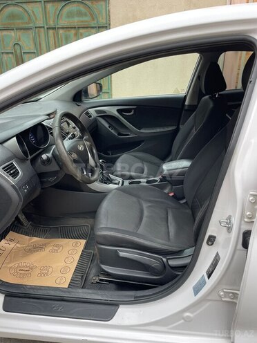 Hyundai Elantra 2014, 360,000 km - 1.6 l - Bakı