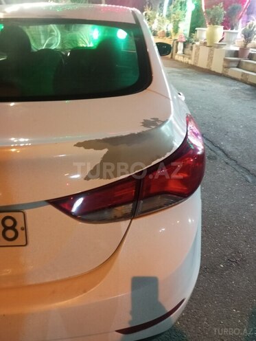 Hyundai Elantra 2014, 360,000 km - 1.6 l - Bakı