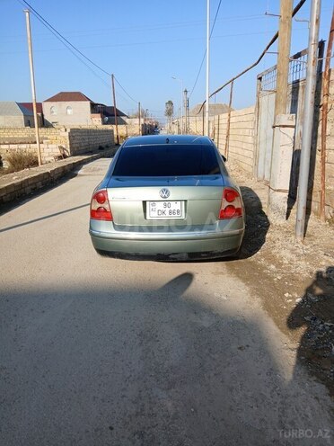 Volkswagen Passat 2001, 300,000 km - 1.8 л - Bakı
