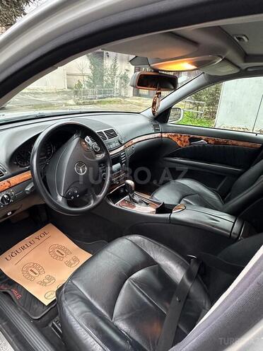 Mercedes E 240 2004, 303,561 km - 2.4 l - Bakı
