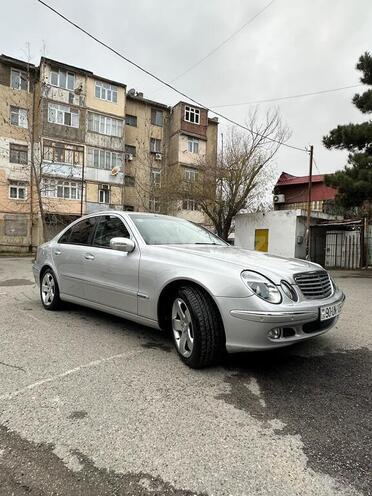 Mercedes E 240 2004, 303,561 km - 2.4 l - Bakı