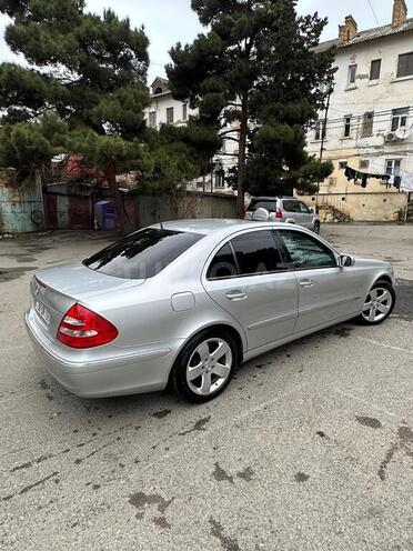Mercedes E 240 2004, 303,561 km - 2.4 l - Bakı