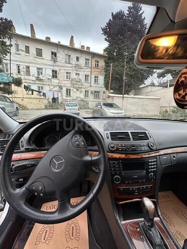 Mercedes E 240 2004, 303,561 km - 2.4 l - Bakı