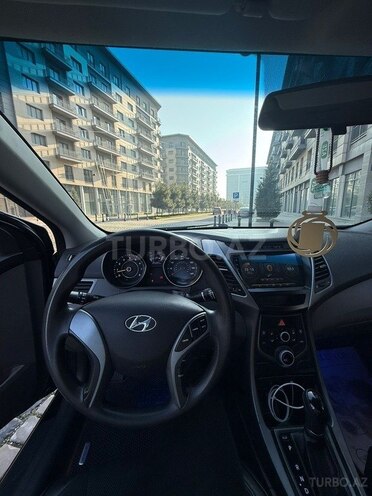 Hyundai Elantra 2015, 124,000 km - 1.8 l - Bakı