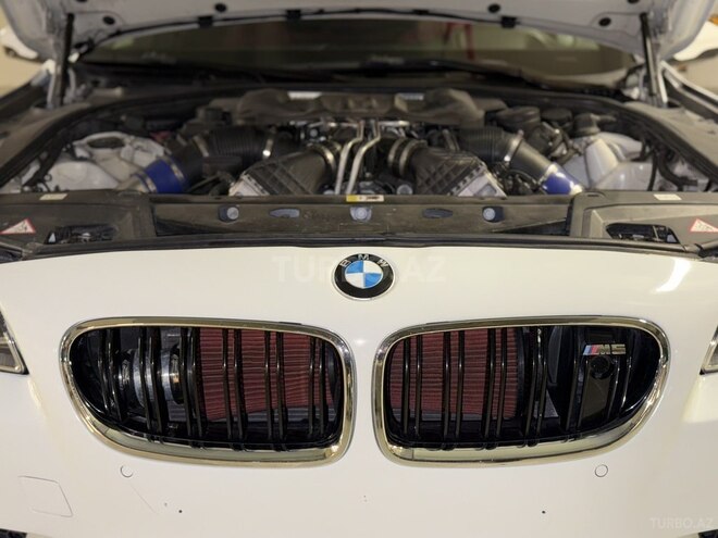 BMW M5 2013, 99,500 km - 4.4 л - Bakı