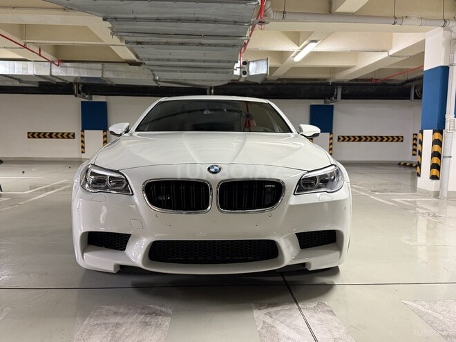 BMW M5 2013, 99,500 km - 4.4 л - Bakı