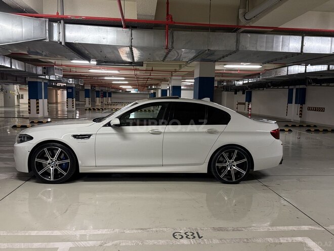 BMW M5 2013, 99,500 km - 4.4 л - Bakı