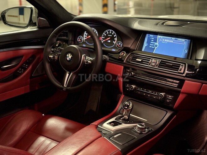 BMW M5 2013, 99,500 km - 4.4 л - Bakı