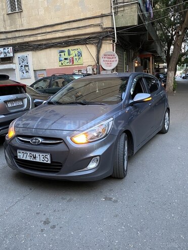 Hyundai Accent 2017, 215,000 km - 1.6 l - Bakı