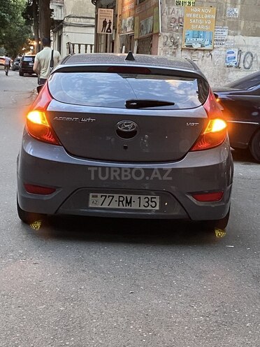 Hyundai Accent 2017, 215,000 km - 1.6 l - Bakı