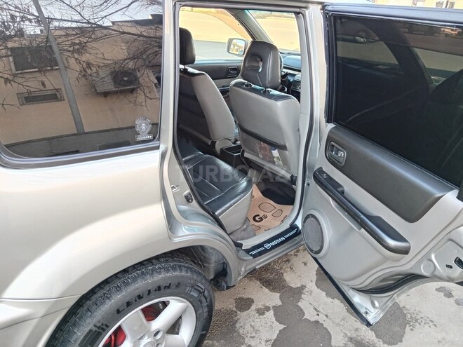 Nissan X-Trail 2002, 221,600 km - 2.0 l - Sabirabad