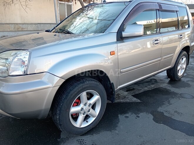 Nissan X-Trail 2002, 221,600 km - 2.0 l - Sabirabad