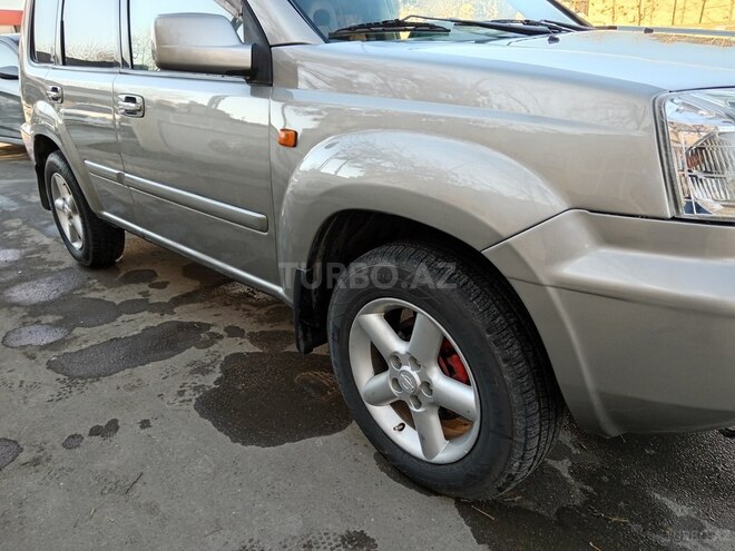 Nissan X-Trail 2002, 221,600 km - 2.0 l - Sabirabad
