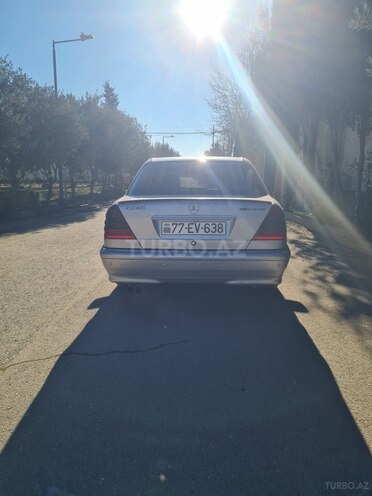 Mercedes C 240 1999, 356,747 km - 2.4 l - Bakı