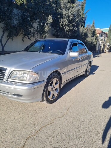 Mercedes C 240 1999, 356,747 km - 2.4 l - Bakı
