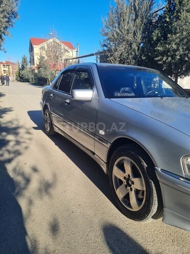 Mercedes C 240 1999, 356,747 km - 2.4 l - Bakı