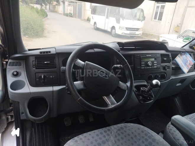 Ford Transit 2011, 225,000 km - 2.2 l - Bakı