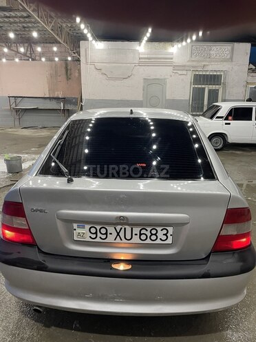 Opel Vectra 1997, 160,000 km - 2.0 l - Bakı